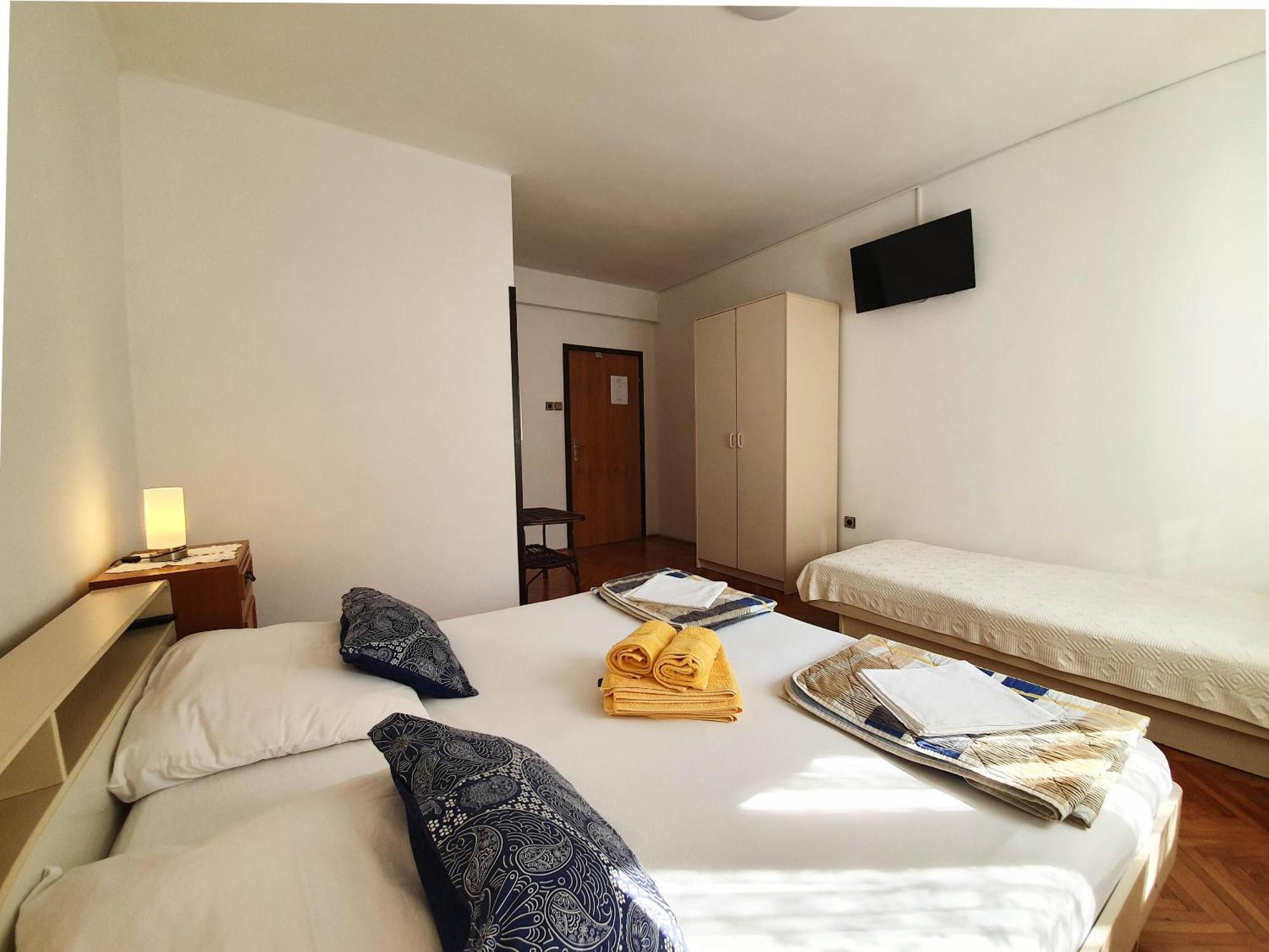 Rooms Zeljka 2 ซริกเวนิซา ภายนอก รูปภาพ