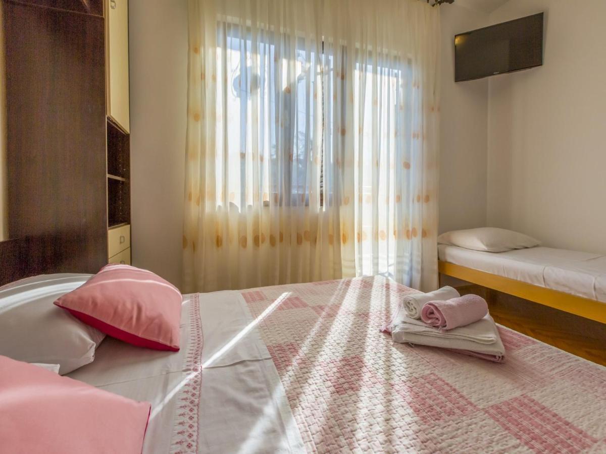 Rooms Zeljka 2 ซริกเวนิซา ภายนอก รูปภาพ
